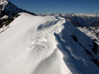 La cresta verso Sud-Ovest