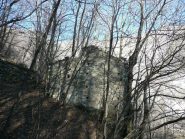 Costruzioni a lisca di pesce alla casa forte di Vasario