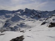 11 - laghi all'alto, sullo sfondo Cima del Carro e Grande Aguille Rousse