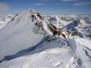 'ultimo tratto di cresta da percorrere verso il Tschima da Flix