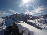 quasi in cima e sullo sfondo il Marguareis