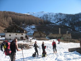 i pendii sopra troncea