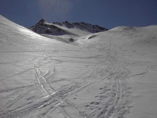 Traccia di discesa a dx.