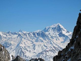 zoomata su grand combin e cervino
