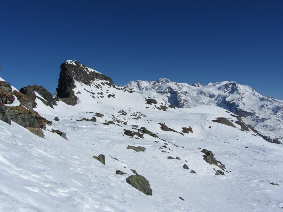 il rothorn dai pressi del colle N di testa grigia