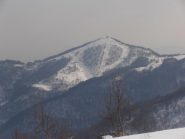 12 - vista sulle ex-piste del Colle del Lys... difficile sciarci sopra quest'inverno... anche dopo questa nevicata,manca il fondo