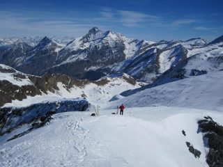 la cima ancora poco affollata