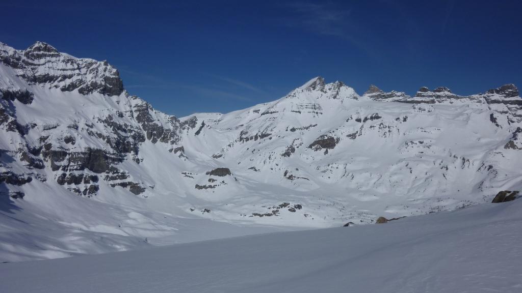 Il col de Susanfe con a dx l'Haute Cime