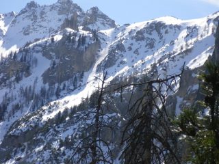 Il canale tracciato, salendo al colle della scala
