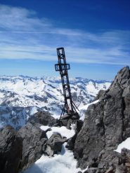 La meritata croce di vetta