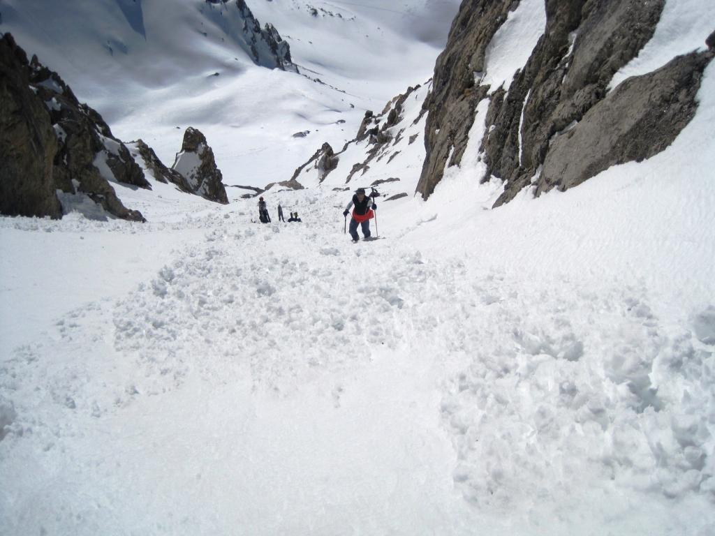 Dalla selletta a quota 3000, il canale sud di destra