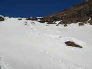 Distacchi sul secondo canalone che dal Lago Lungo sale al Colle Bussola