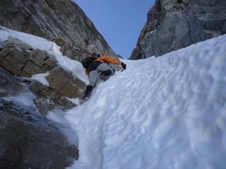 Luca su un breve tratto ripido, subito dopo la fascia rocciosa