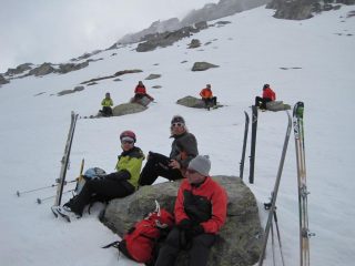 Una sosta in discesa
