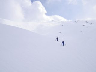 in discesa