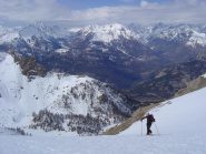 sullo sfondo gli Ecrins