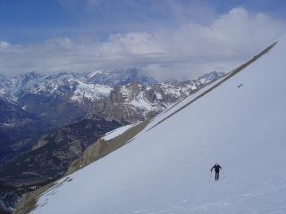 pendio ripido e regolare