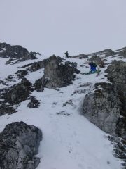 collegamento tra parete e cengia