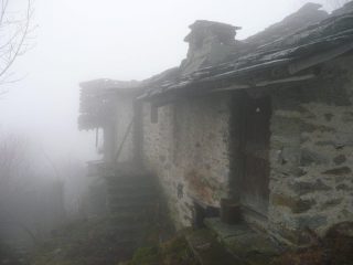Barchero nella nebbia totale