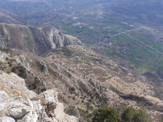 02 - dalla cima il percorso di salita da Foresto
