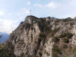 01 - Cima del Monte Molaras con traliccio di vetta...