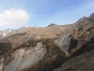 06 - Due ampi fronti della frana del Prebec