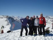 foto di gruppo (senza Piero) in vetta