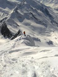 In discesa lungo la cresta finale