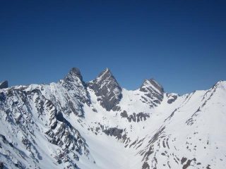 les Aiguilles d'Arves dalla vetta