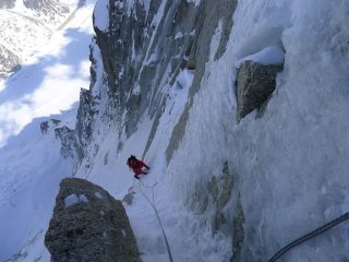 La quarta lunghezza dalla sosta alla base del tiro chiave