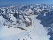 il lungo ghiacciao percorso a settembre per il Lauteraarhon dal passo del Grimsel