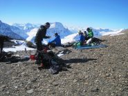 Poca neve ma belle ragazze al col de Mont Rouge