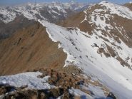 15 - il tratto da Punta delle Croce al Colletto del Civrari resta ancora impegnativo  - neve dura e pendii ripidi -