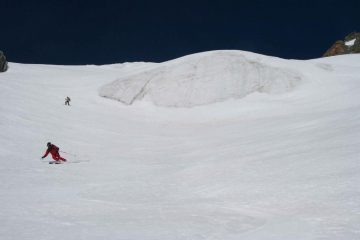 Jack in discesa sotto i seracchi