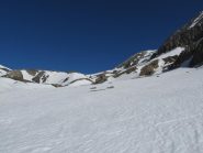 Salendo verso i Rochers Charniers