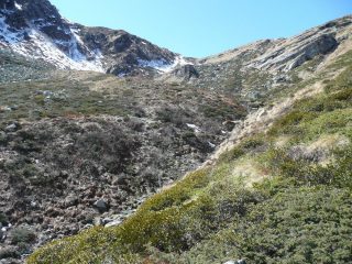 Laboriosa discesa dalla sella d'Oreggi