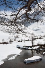 lago di arpy in lenta fusione