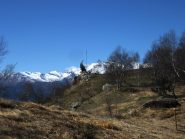 Il monumento in punta.