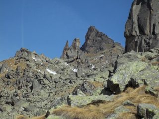 pietraia per arrivare alla bocchetta