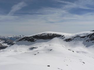 La Rascias da dietro.