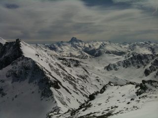 Dalla cima verso la Serpentiera e la Ramiere