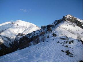 La Punta Gianna e il M.Paletto visti dal Colle del Besso hanno un'aspetto decisamente invernale...
