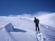 Roberto batte traccia e siamo in vista del colle...