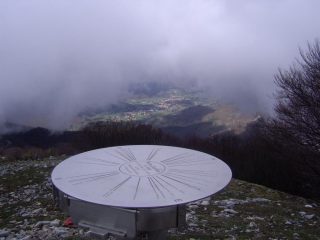 Bardineto in una rara apertura del tempo