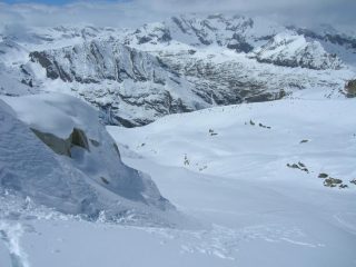 scendendo dalla schiena d'asino