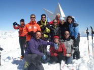 foto di gruppo in vetta