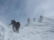 vento tempestoso in aumento