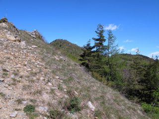 Percorrendo la dorsale,  la prima a dx  è la cima del Ciabergia