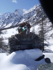 Cippo in memoria dei partigiani trucidati....25 aprile per non dimenticare