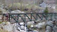 corrado sul ponte verso il santuario
